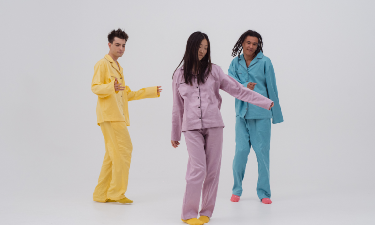 2025 Sleepwear & Loungewear Trends: What’s Hot in the Market?