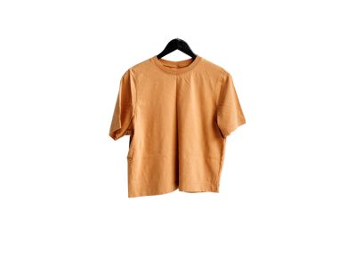orange tshirt